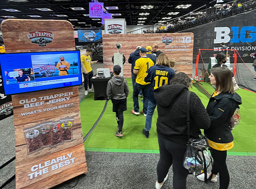 FSM SPONSORSHIP CONSULTING DIVISON EXECUTES ACTIVATIONS FOR NEW BALANCE AND OLD TRAPPER